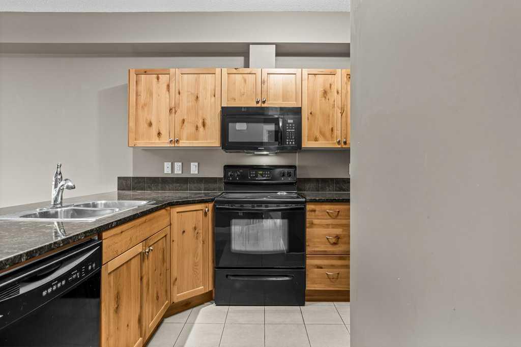 300 Palliser Lane 412