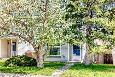 Photo of 48 Millcrest Way SW, Calgary, AB T2Y 2J4 (MLS # A2313662)