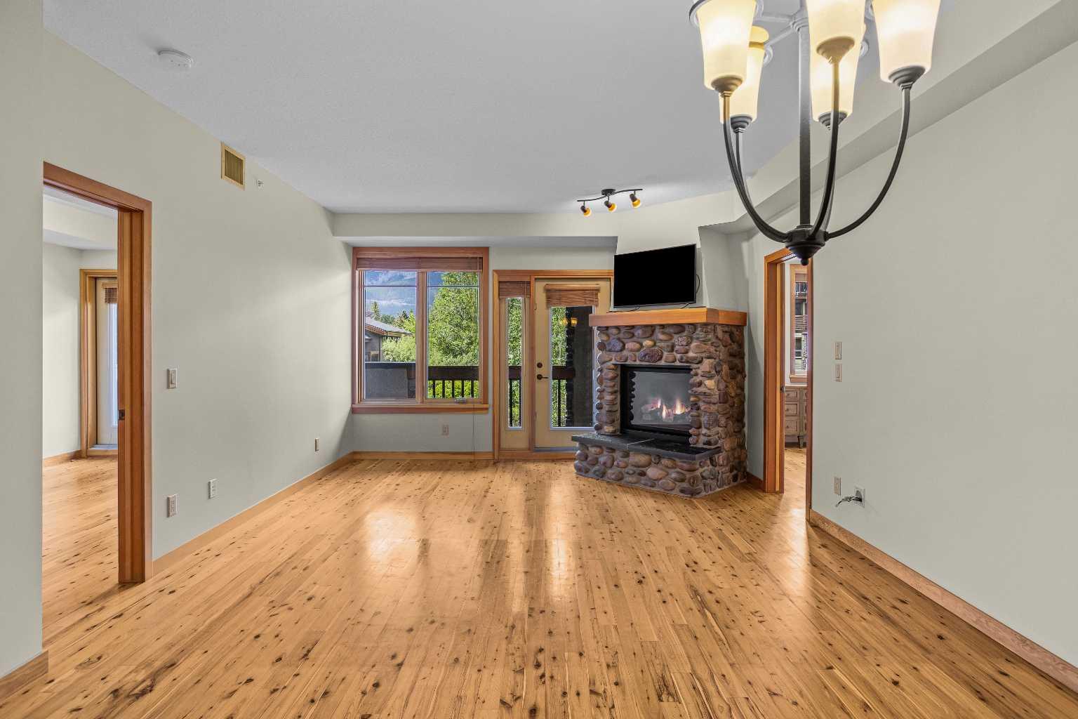 505 Spring Creek Drive 213