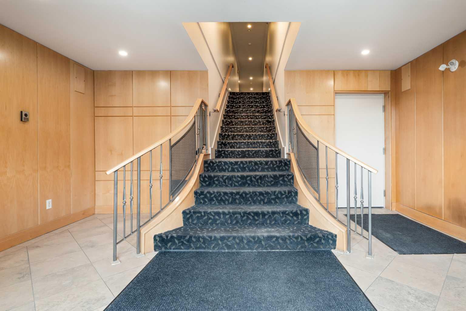 1235 Cameron Avenue SW 102
