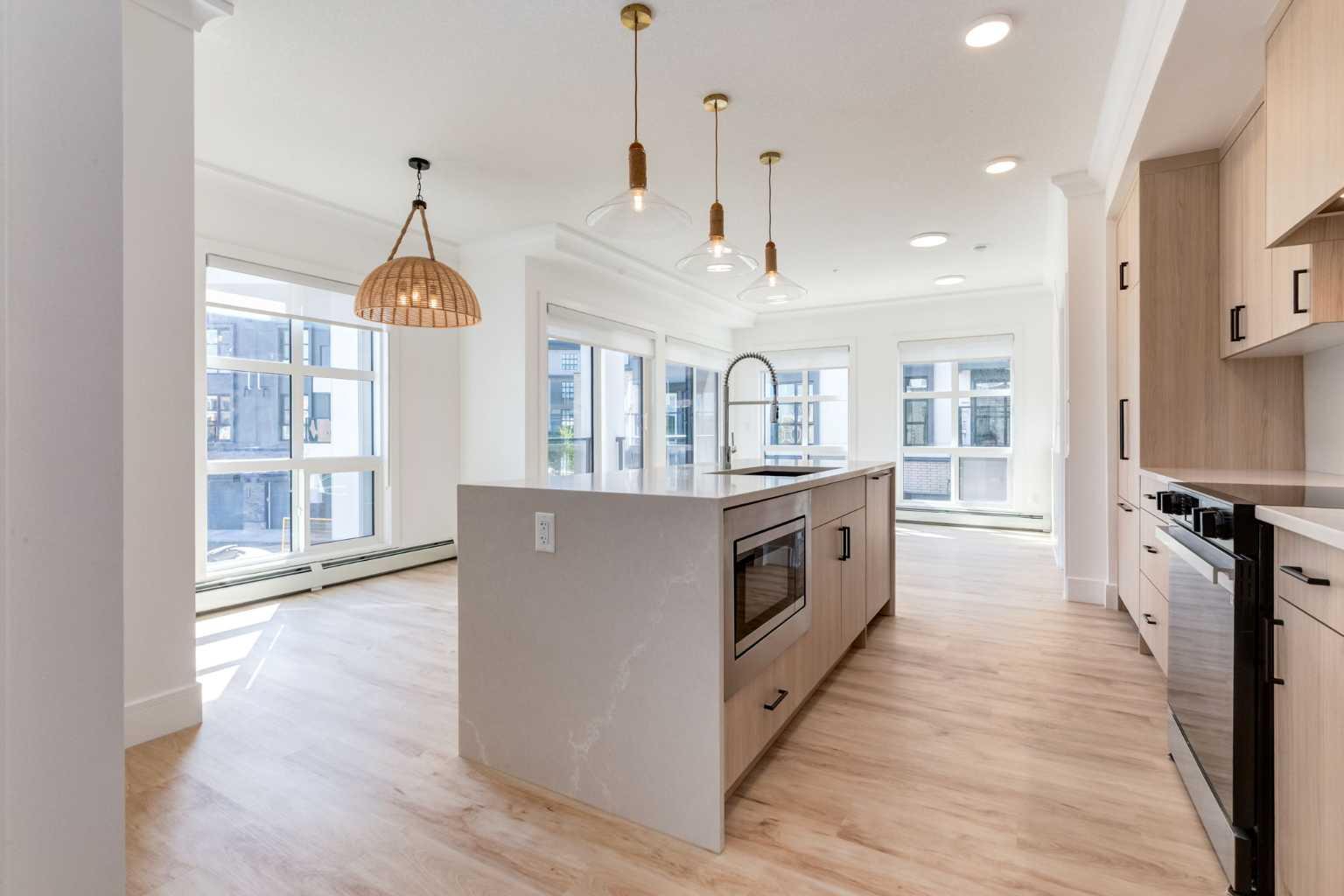 330 Dieppe Drive SW 303