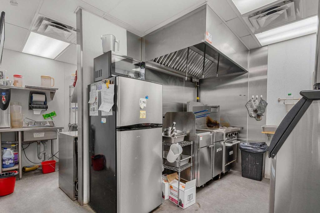 Photo of 1851 Sirocco Drive SW #104, Calgary, AB T3H 4R5 (MLS # A2284291)