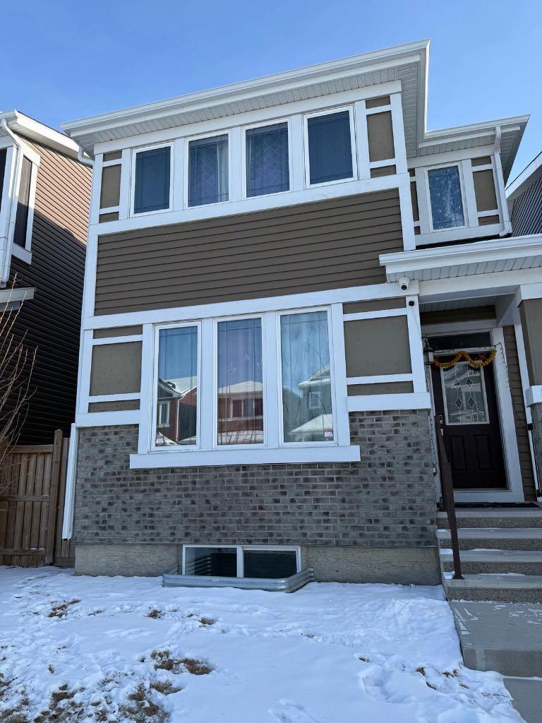 30 Red Embers Crescent NE