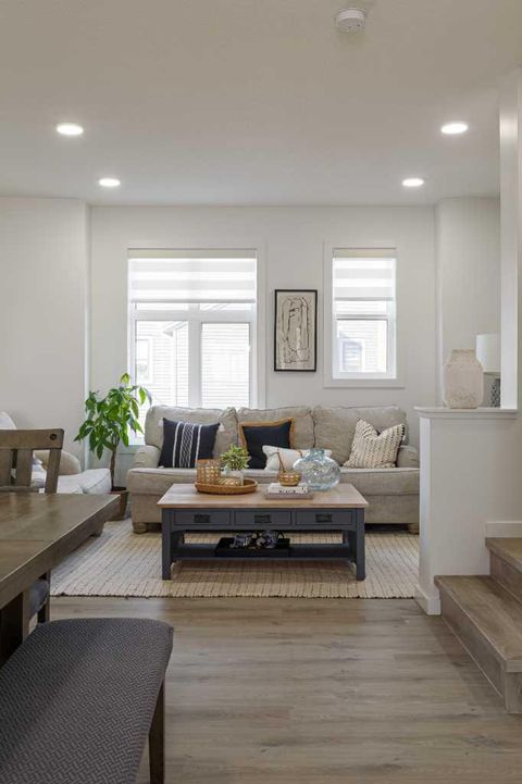 Photo of 74 Spring Willow Close SW, Calgary, AB T3H 6E8 (MLS # A2290281)