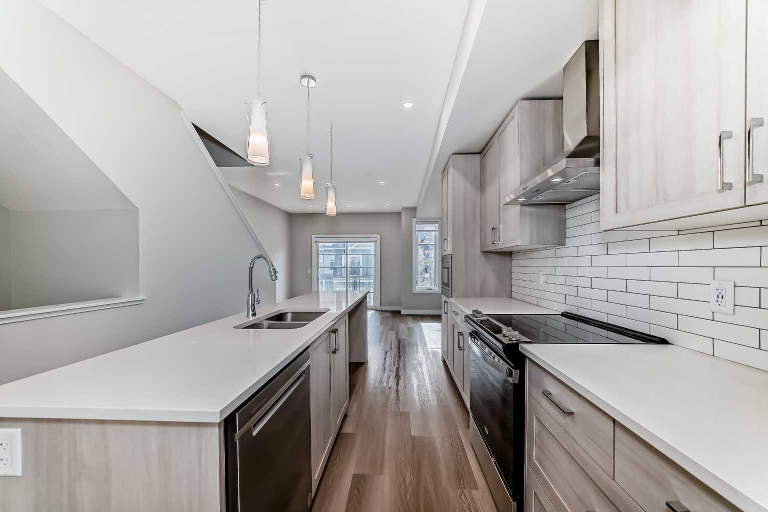 710 Sage Hill Grove NW