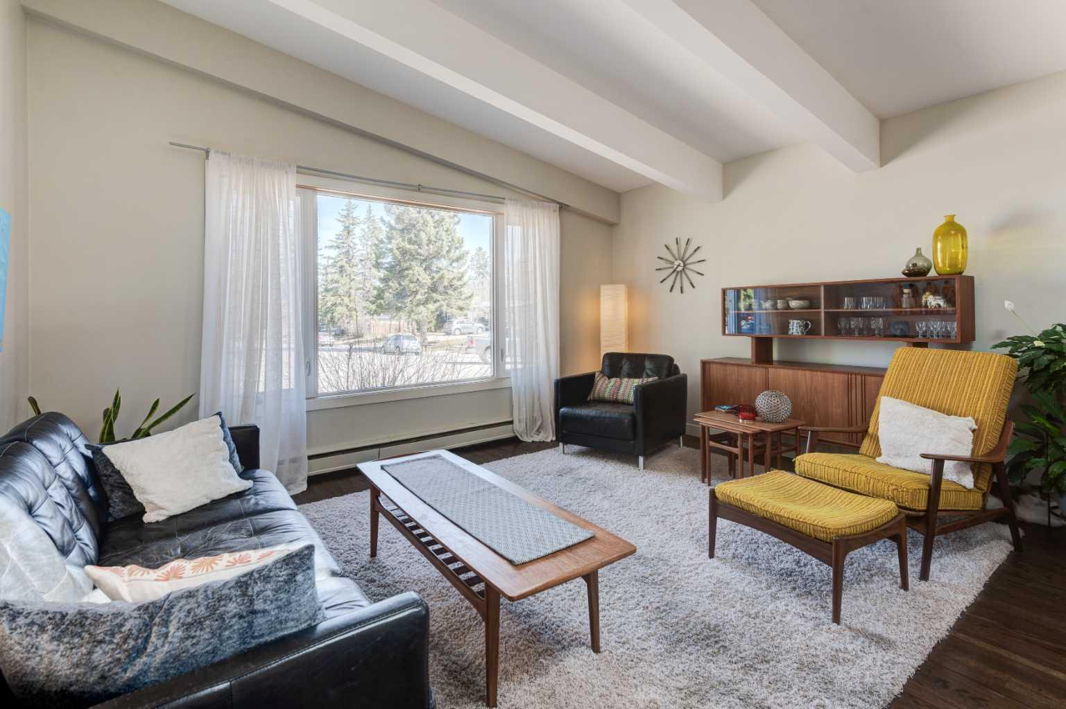 92 Chinook Drive SW