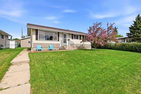 Photo of 4726 47 Avenue, Lacombe, AB T4L 1T9 (MLS # A2313949)