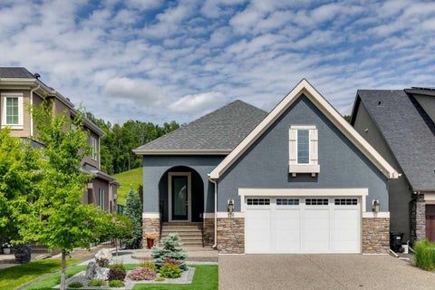 Photo of 176 Cranbrook Drive SE, Calgary, AB T3M 2S7 (MLS # A2330669)