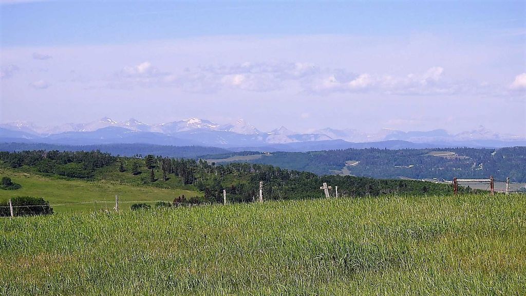 Photo of 79.41 Acres SE-13-22-3W5, Rural Foothills County, AB T1S 2T7 (MLS # A2057428)