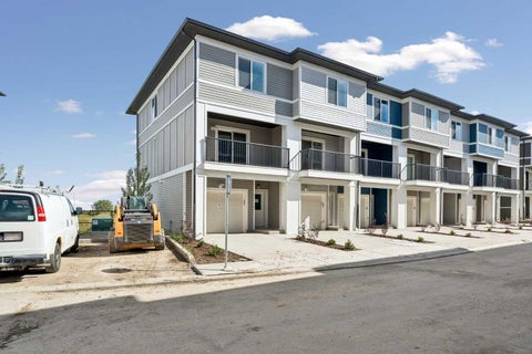 Photo of 200 Belmont Street SW #41, Calgary, AB T2X 4W8 (MLS # A2344968)