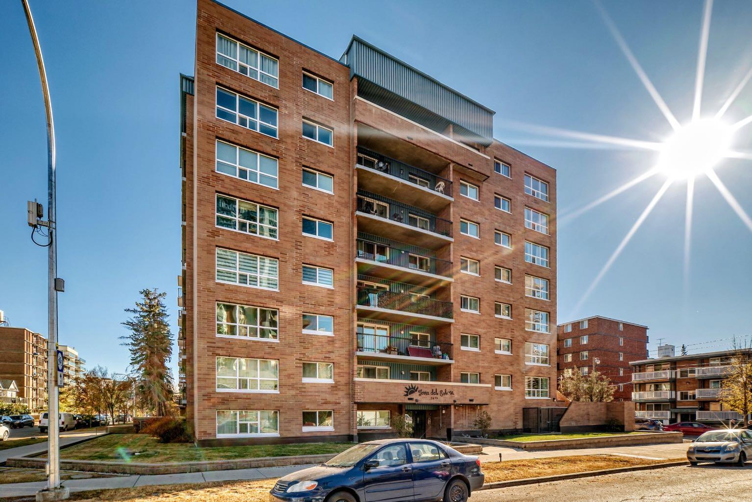 1414 12 Street SW 605