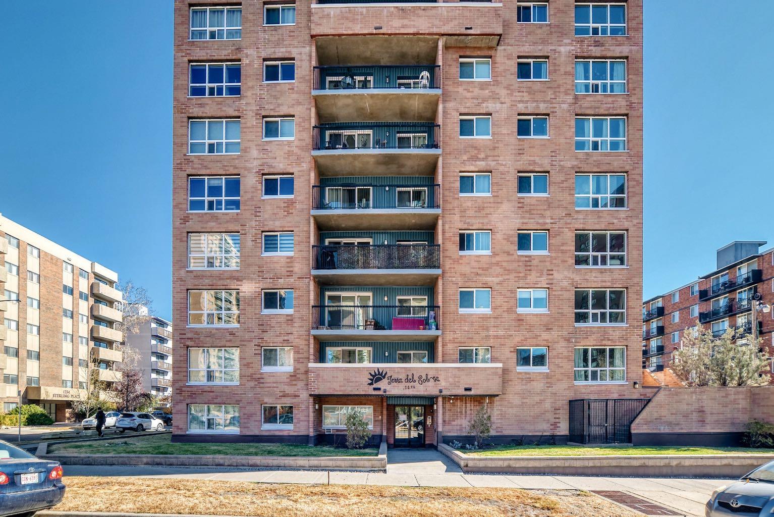 1414 12 Street SW 605