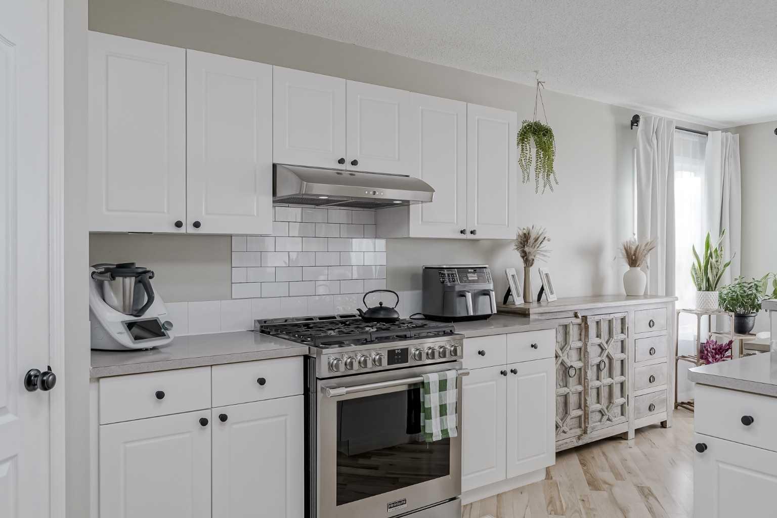 67 Silver Springs Way NW