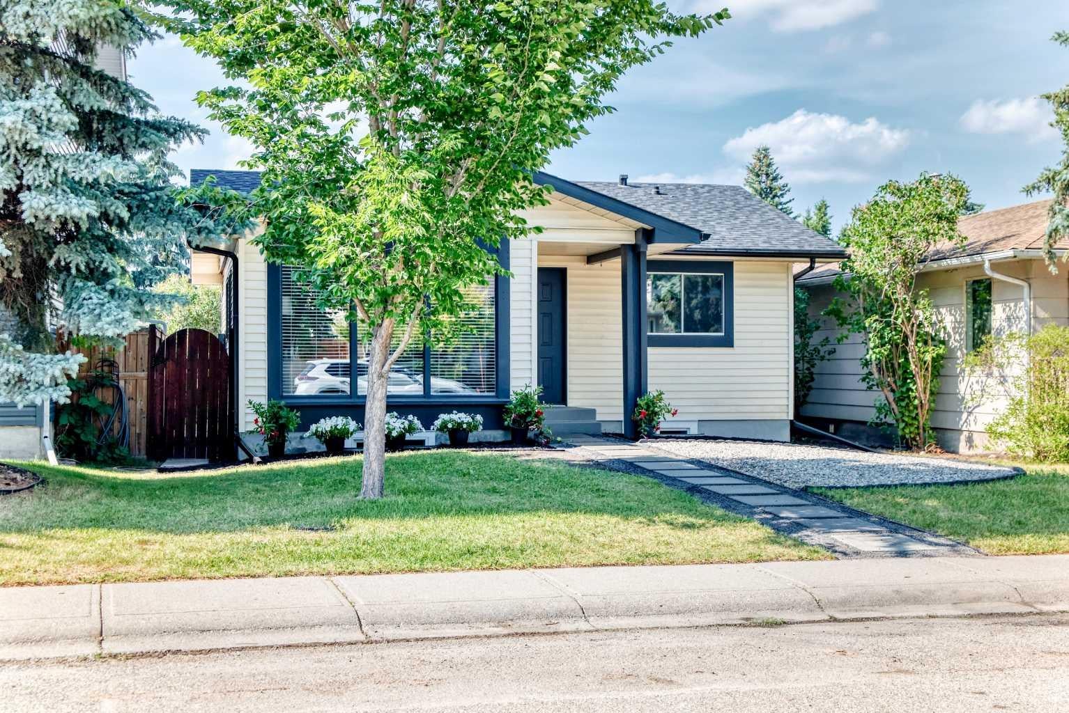 145 Sunvale Crescent SE