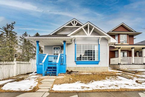 Photo of 131 Martinridge Grove NE, Calgary, AB T3J 3M4 (MLS # A2284895)