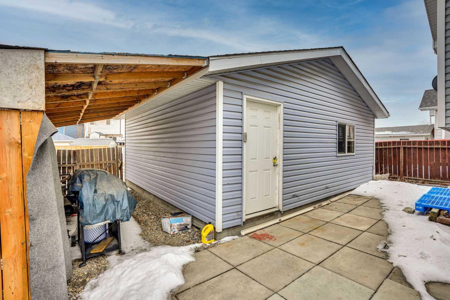 131 Martinridge Grove NE