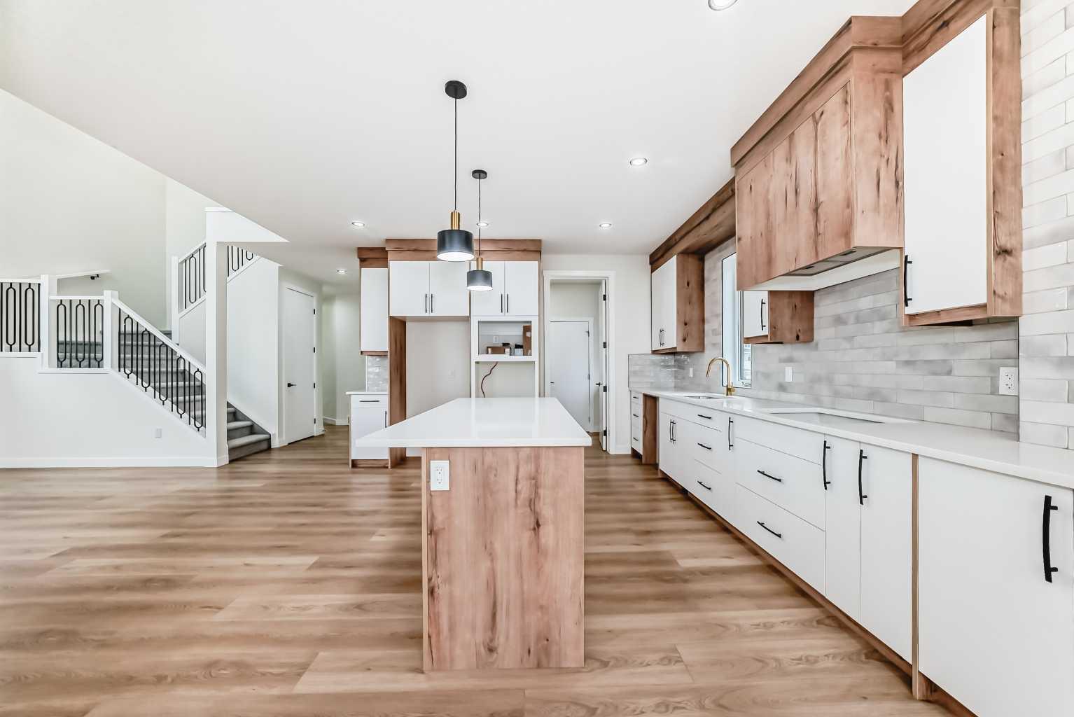 Iron Ridge Avenue 1112