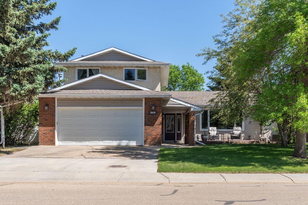 Photo of 4313 66 Street, Camrose, AB T4V 3L5 (MLS # A2292330)