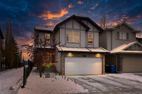 Photo of 71 Cougarstone Court SW, Calgary, AB T3H 5R3 (MLS # A2352674)