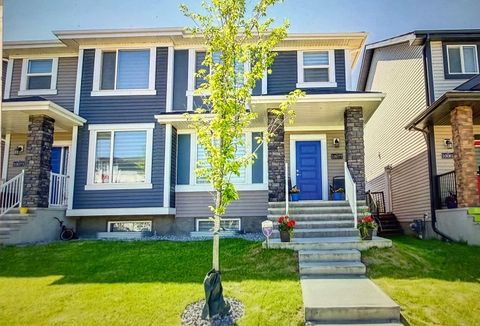 Photo of 46 Street Savanna #10077, Calgary, AB T3J 0Y5 (MLS # A2269291)
