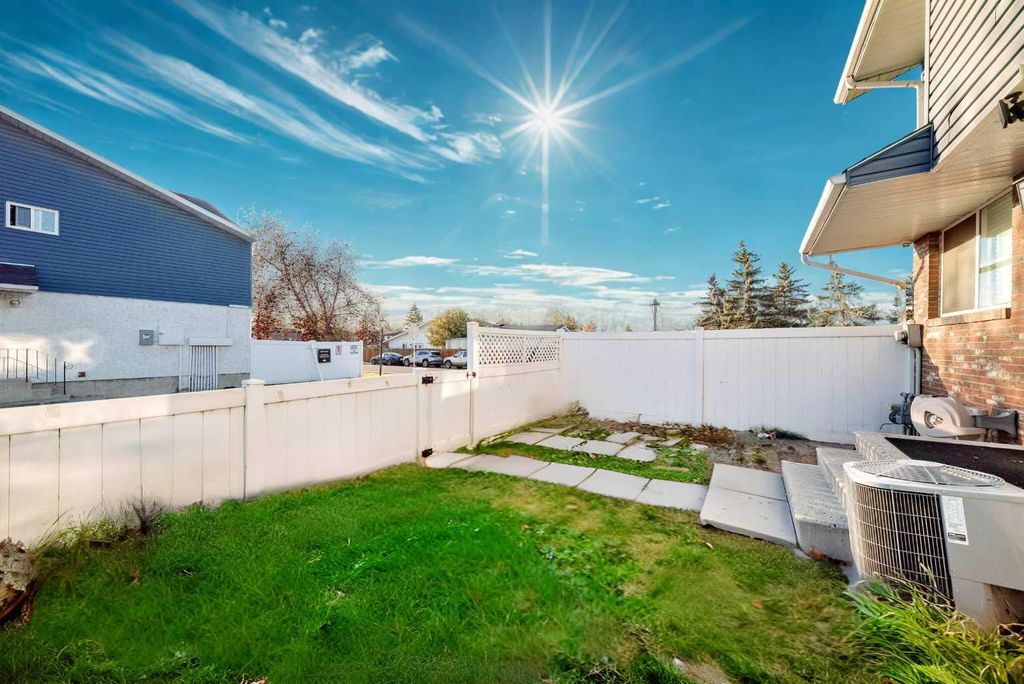 Photo of 4769 HUBALTA Road SE #61, Calgary, AB T2B 1T9 (MLS # A2261885)