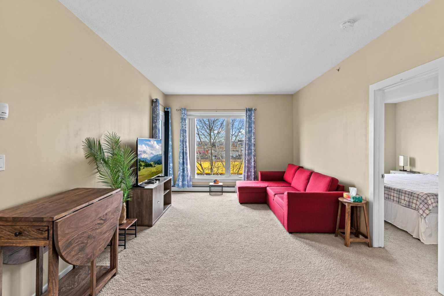 604 East Lake Boulevard NE 1404