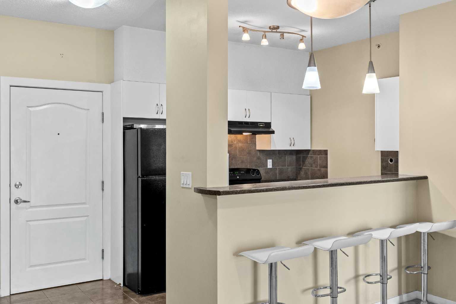 604 East Lake Boulevard NE 1404