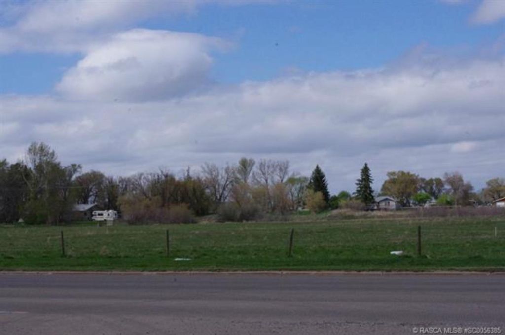 Photo of 710 Cassils Road, Brooks, AB T1R 1A7 (MLS # A2069528)
