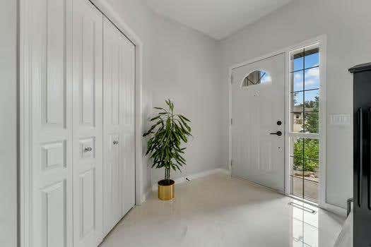 Photo of 100 Fairways Drive NW, Airdrie, AB T4B 2R7 (MLS # A2334738)