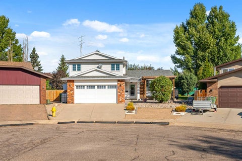 Photo of 4019 58 Avenue Close, Lloydminster, AB T9V 2P6 (MLS # A2347682)