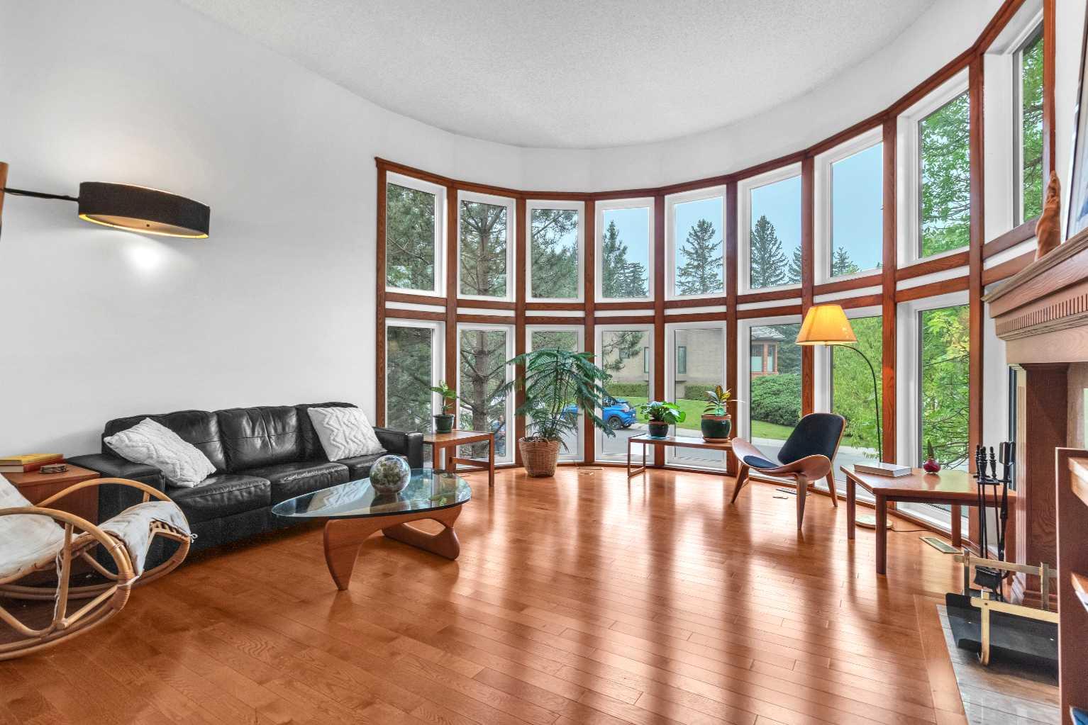 656 Coach Grove Road SW