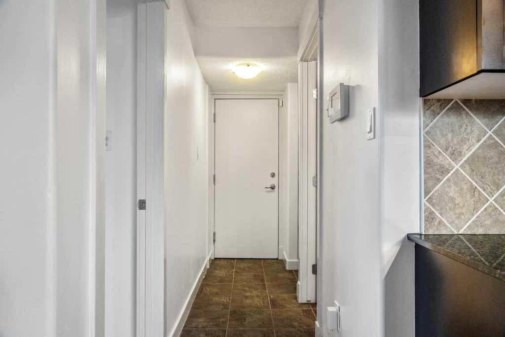 Photo of 2906 17 Avenue SW #14, Calgary, AB T3E 0A9 (MLS # A2320077)