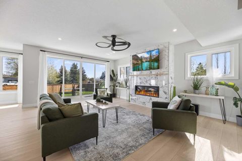 Tiny photo for 30 Silverstone Place, Didsbury, AB T0M 0W0 (MLS # A2310507)