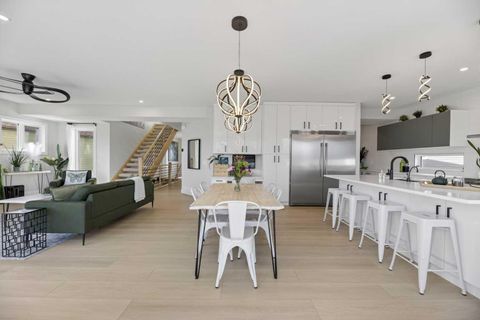 Tiny photo for 30 Silverstone Place, Didsbury, AB T0M 0W0 (MLS # A2310507)