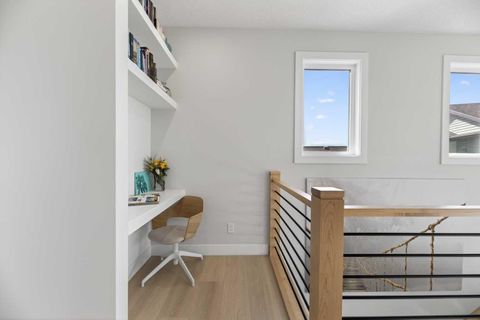 Tiny photo for 30 Silverstone Place, Didsbury, AB T0M 0W0 (MLS # A2310507)