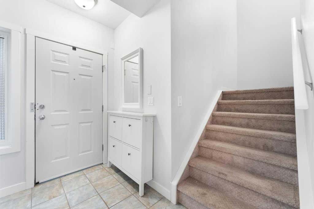 Photo of 1620 27 Avenue SW #2, Calgary, AB T2T 1G6 (MLS # A2326784)