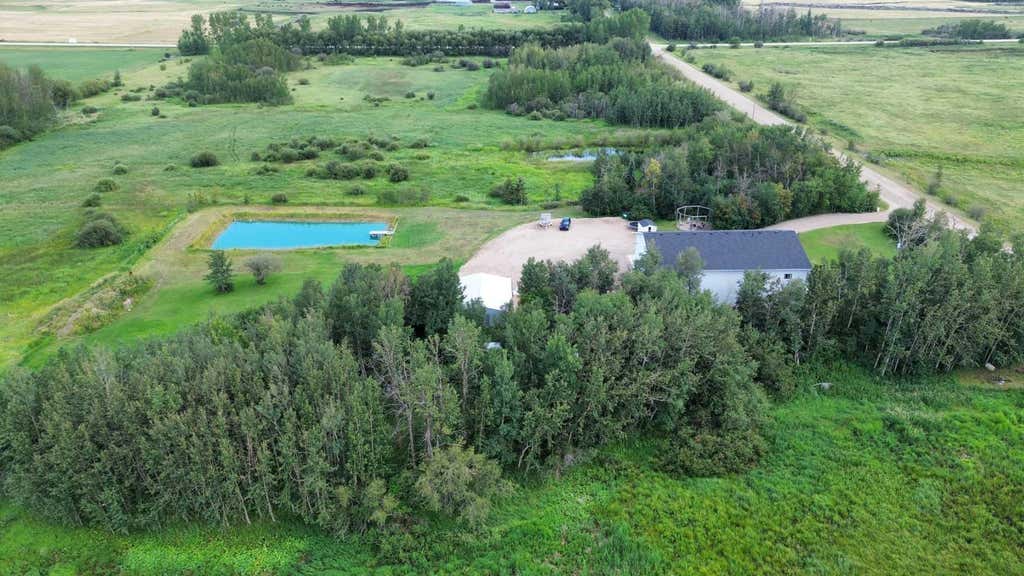 Photo of 35415 Range Road 275, Rural Red Deer County, AB T4G 0E5 (MLS # A2337432)