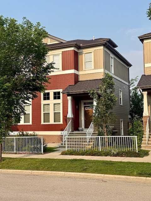 Photo of 913 Evanston Square NW, Calgary, AB T3P 0G9 (MLS # A2322872)