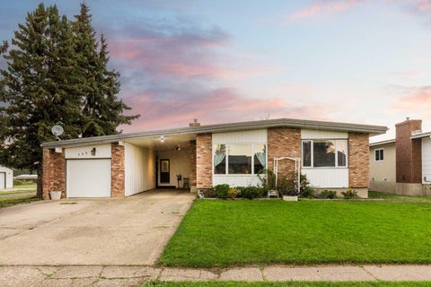 Photo of 165E 200N, Raymond, AB T0K 2S0 (MLS # A2341486)