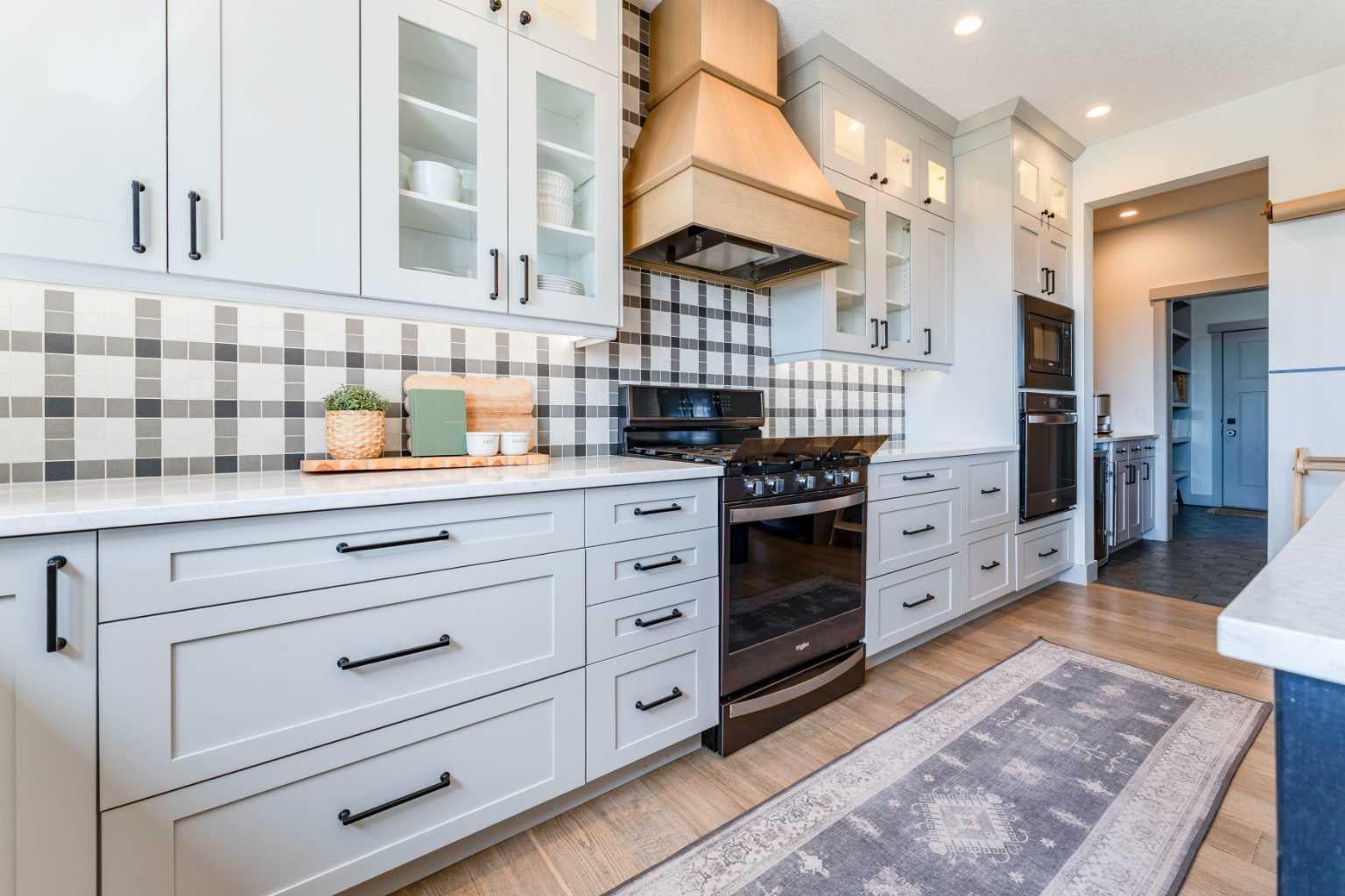 464 Muirfield Crescent