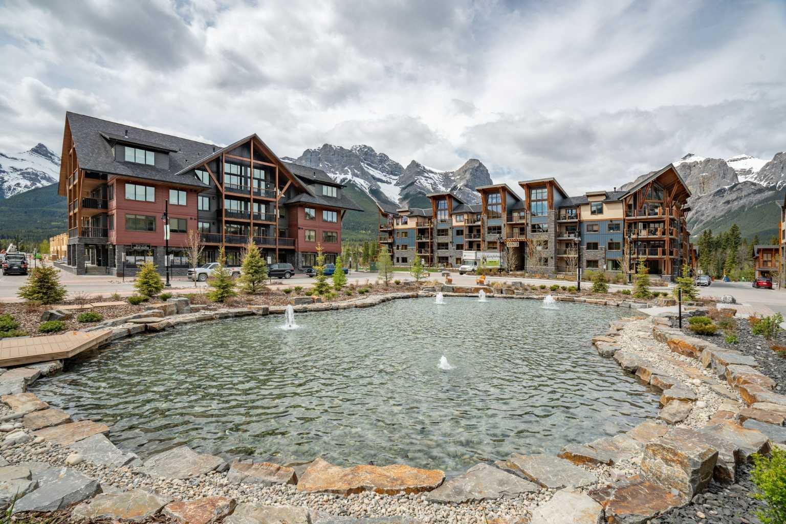 1505 Spring Creek Gate 402