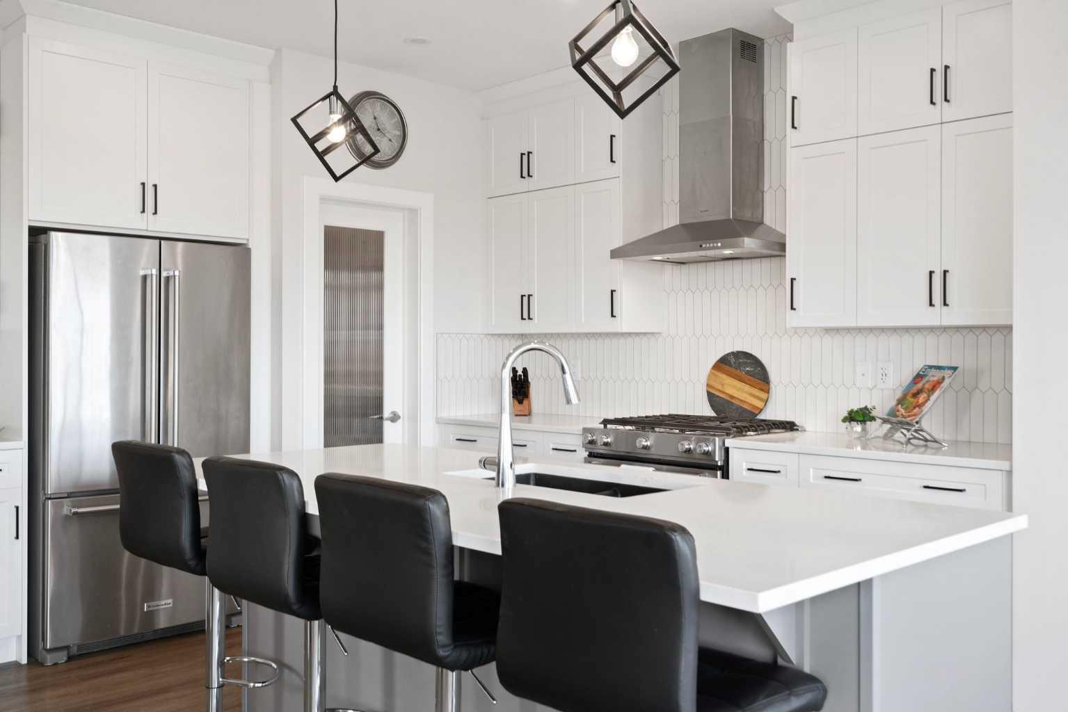 139 Creekstone Way SW