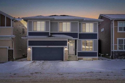 130 Red Sky Crescent NE Calgary AB T3N 1R2