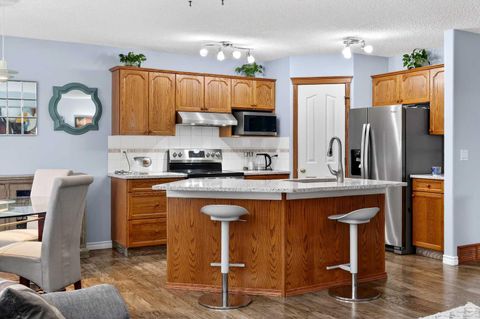 Photo of 129 Bridlewood Way SW, Calgary, AB T2Y 3S8 (MLS # A2300619)