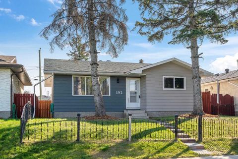 192 Dovercliffe Way SE Calgary AB T2B 1W7