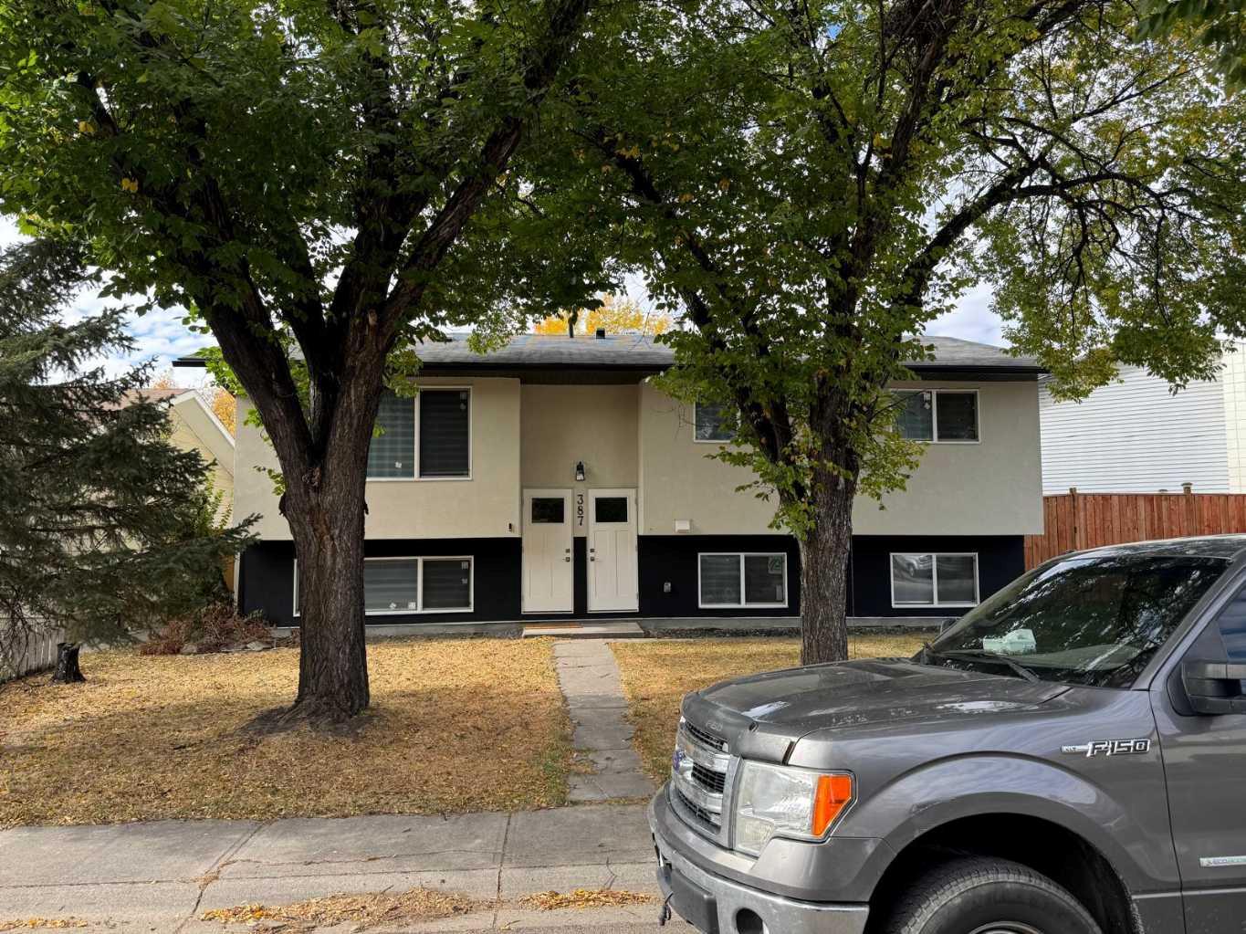 387 Templeview Drive NE