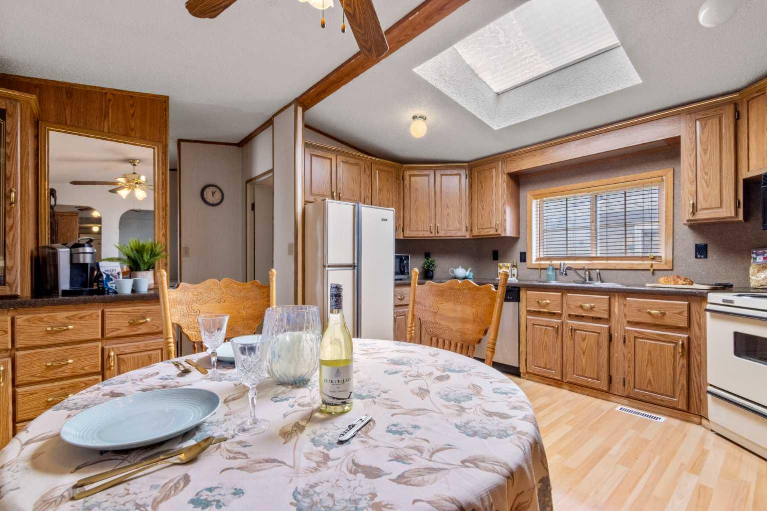 254 Erin Woods Circle SE