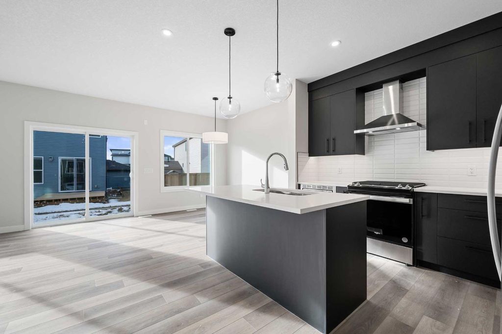 Photo of 26 Walgrove Bay SE, Calgary, AB T2X 5N9 (MLS # A2283138)