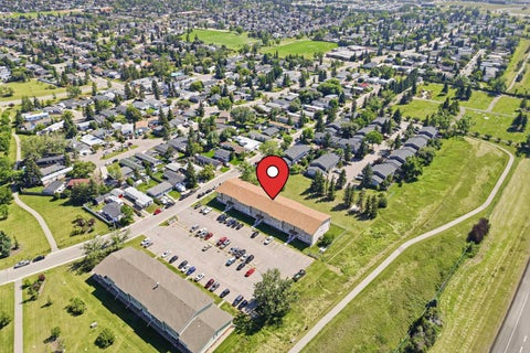 Photo of 101 Big Hill Way SE #220, Airdrie, AB T4A 1Z7 (MLS # A2337649)