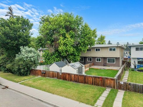 Photo of 6120 33 Avenue NW #B, Calgary, AB T3B 1B8 (MLS # A2332235)